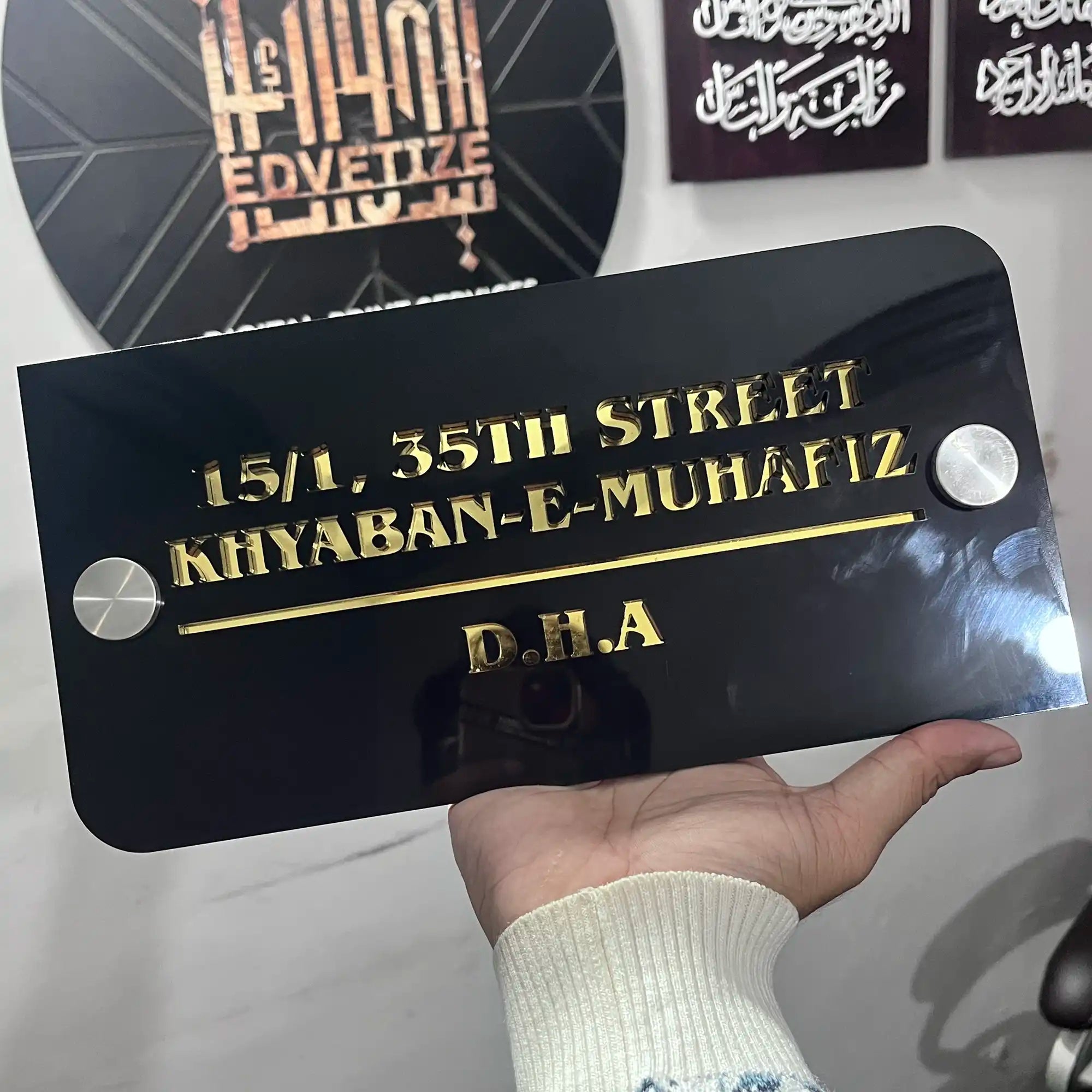 Customized Acrylic Name Plates – Personalized Door & Office Name Plates in Premium Quality