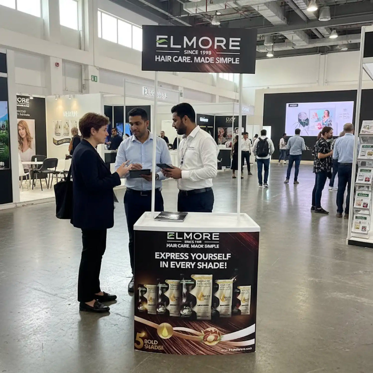High-Impact Promotion Stands with Premium Eco-Solvent Vinyl Printing